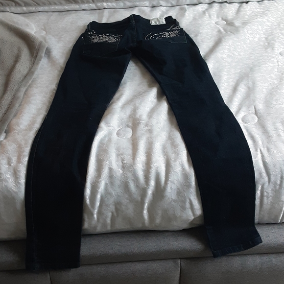 Jeans - Picture 2 of 3